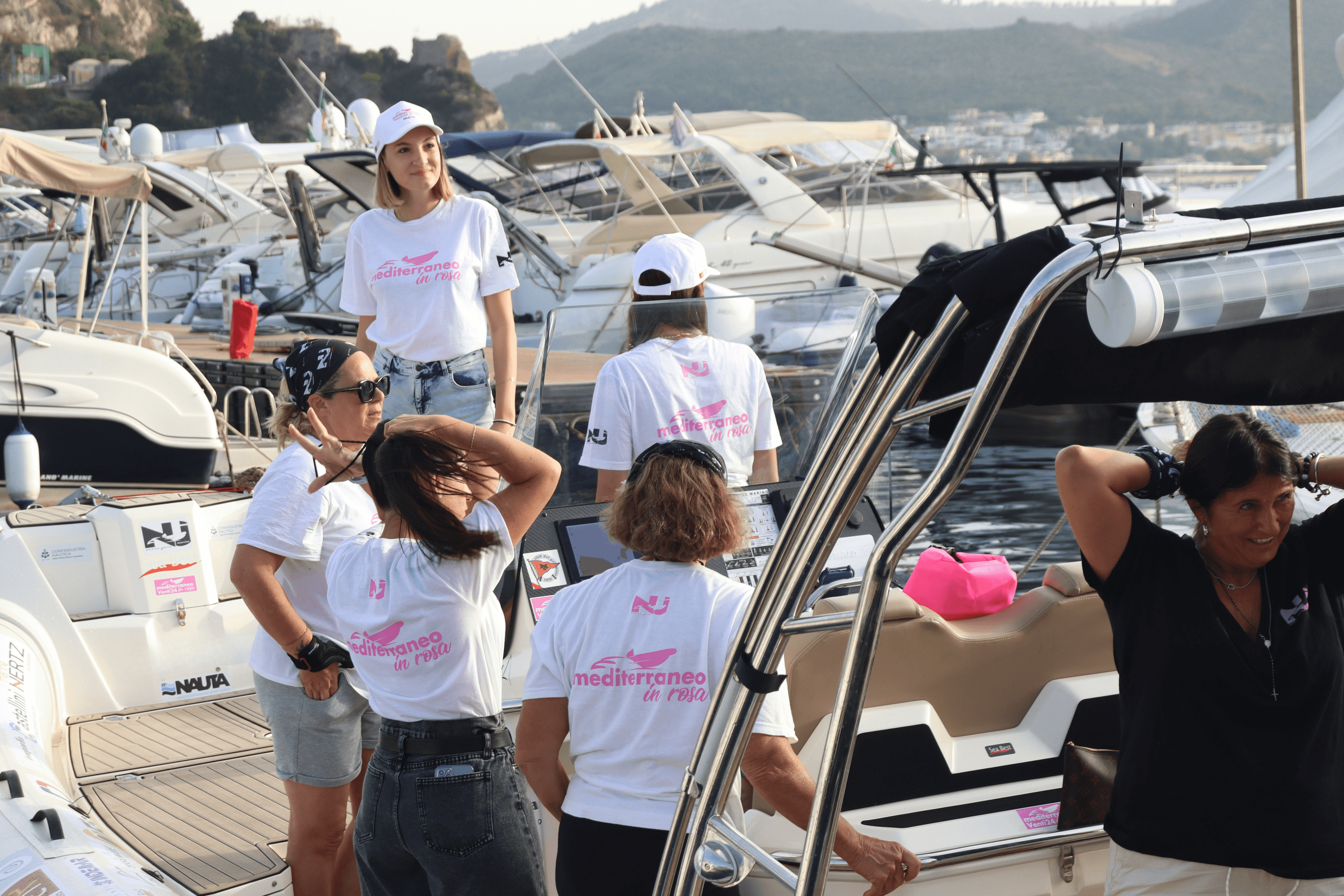 L'equipaggio della seconda edizione - Raid gommone Mediterraneo in Rosa